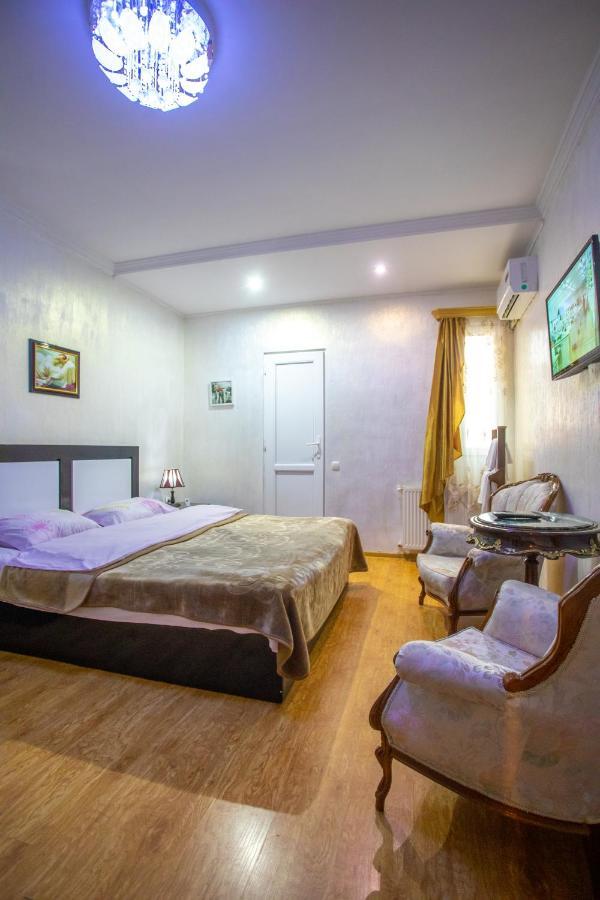 Hotel Mkudro คูทายสิ ภายนอก รูปภาพ