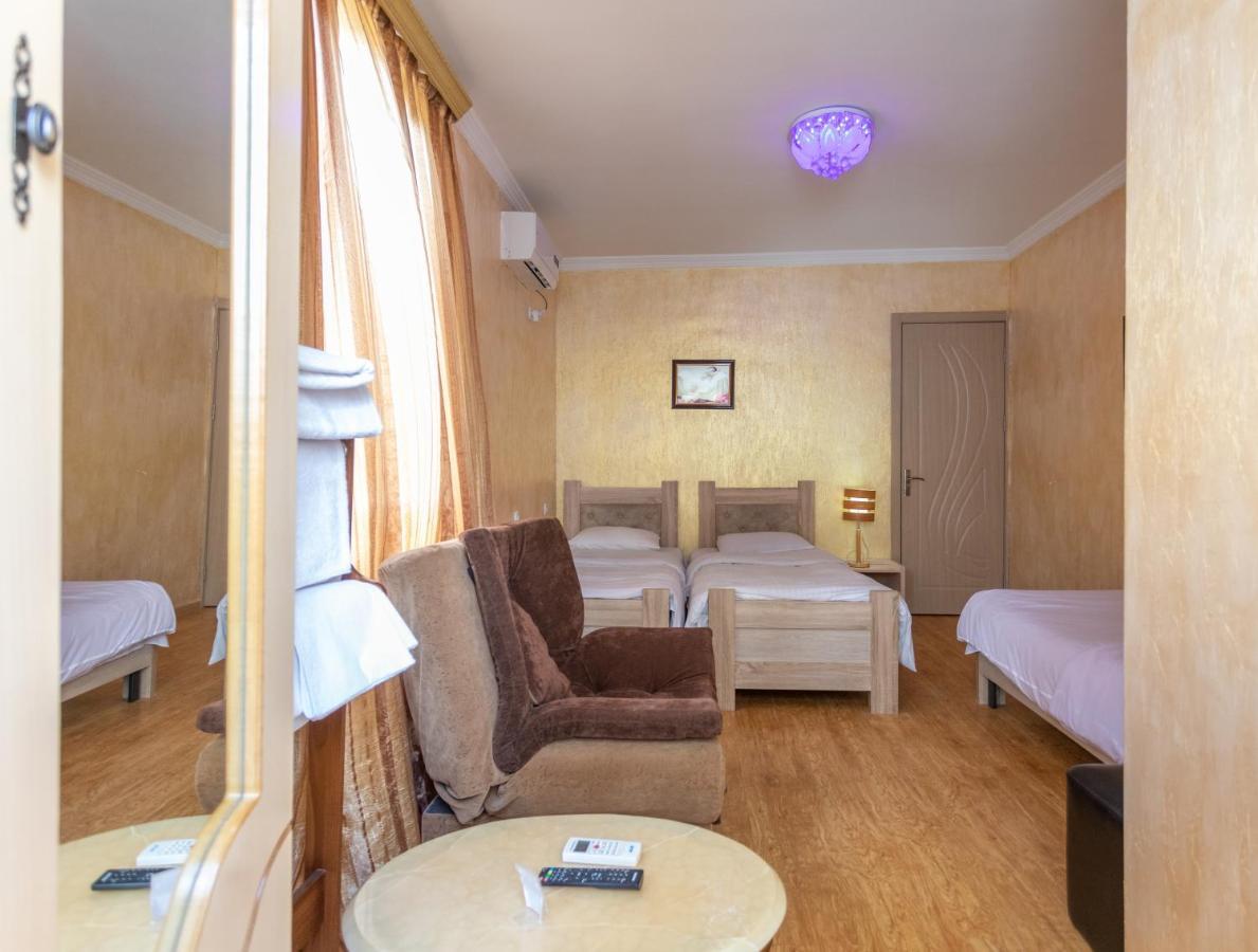 Hotel Mkudro คูทายสิ ภายนอก รูปภาพ